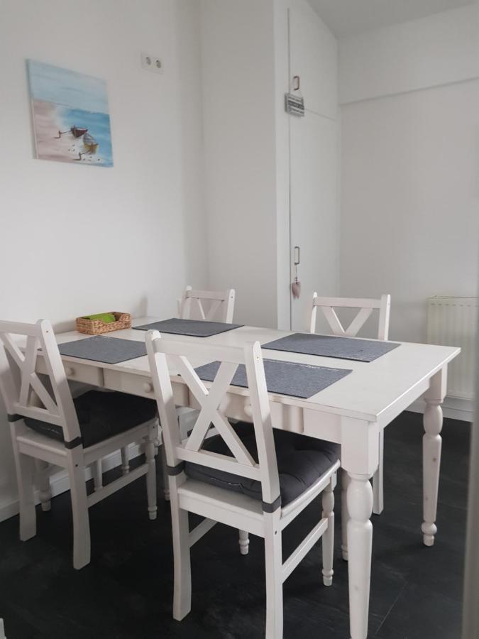Ferienwohnung Jung 캄프린트포르트 외부 사진