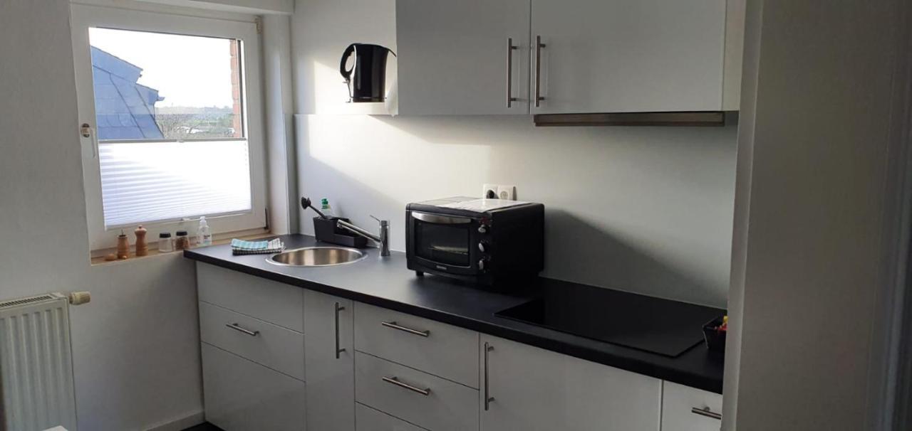 Ferienwohnung Jung 캄프린트포르트 외부 사진